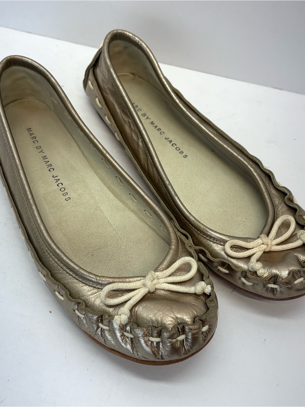 Marc By Marc Jacobs Metallic Silver Leather Moccasin Flats 36.5 (US 6.5) Laced